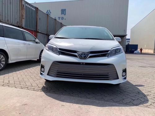 2020款塞纳四驱LE低配报价家用顶级MPV