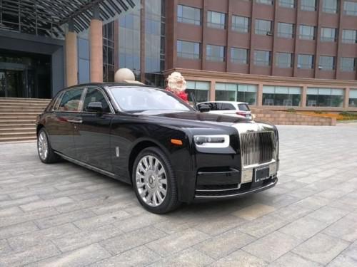 2019款劳斯莱斯幻影加长报价 港口仅一台