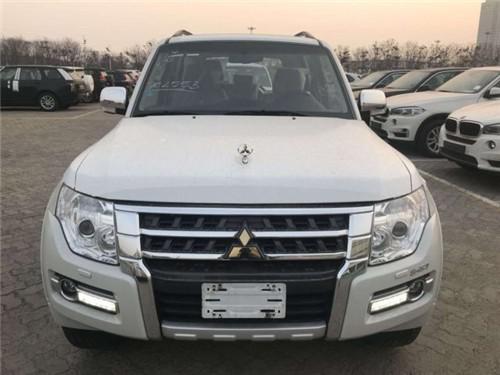 2019款三菱帕杰罗V97 价格再降全国分期