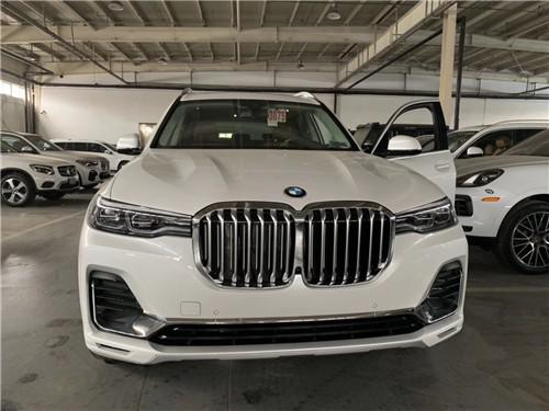 2019款宝马X7港口现车大促年末秒杀出售