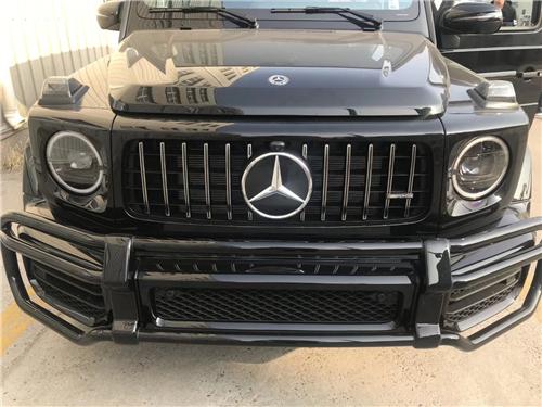 2019款奔驰G63颜色齐全配置全面升级