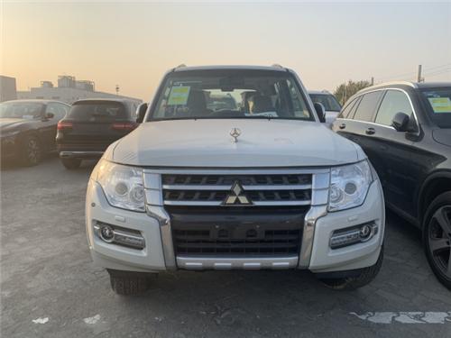 进口三菱帕杰罗V93 3.0LV6价格优惠抢购