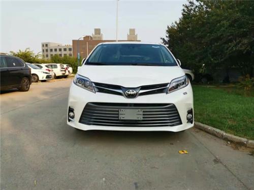 2020款丰田塞纳双12限时促畅享舒适旅途