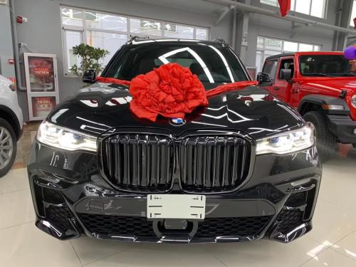 20款宝马X7配置介绍现车价格大幅度优惠