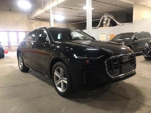 19款奥迪Q8奢华SUV钜惠让利优惠促销