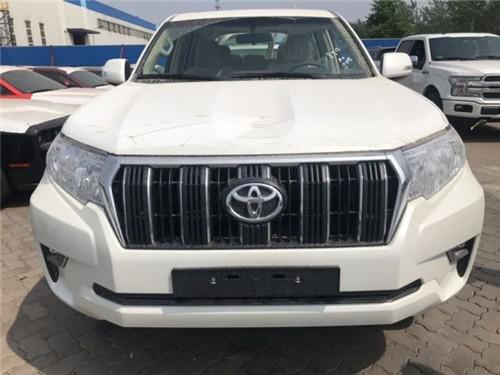 2019款丰田霸道4000天津港现车优惠2万