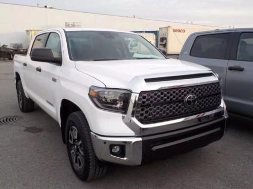 2020款丰田坦途现车优惠2万皮卡粗犷硬朗