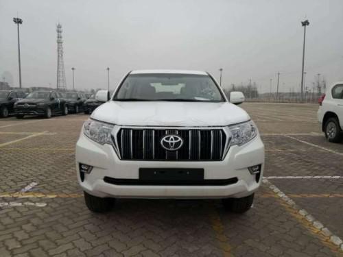 20款丰田霸道4000配置齐全现车优惠报价