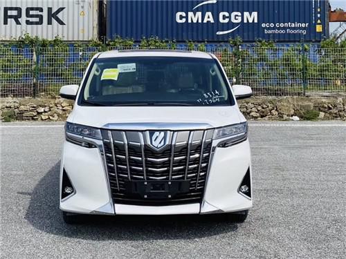 20款丰田埃尔法2.5双擎尊豪华现车价格