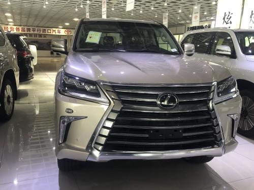 2020款雷克萨斯LX570七月降价火爆促销