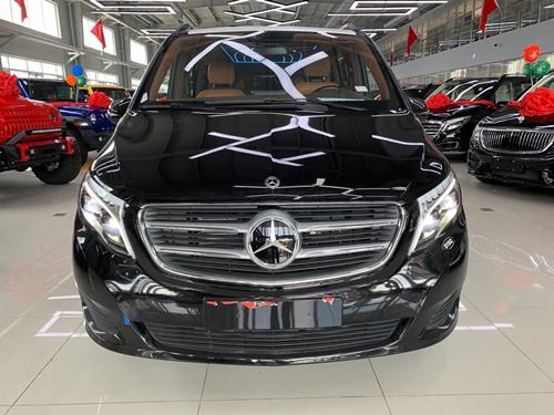 20款奔驰V250商务车最新配置特价40万起