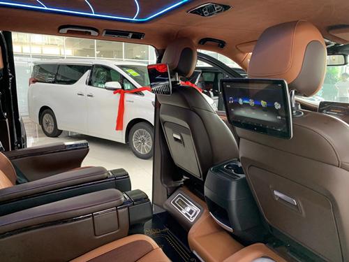 20款奔驰V250商务车最新配置特价40万起