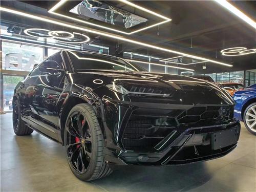 兰博基尼URUS展厅现车心动价充足配色齐