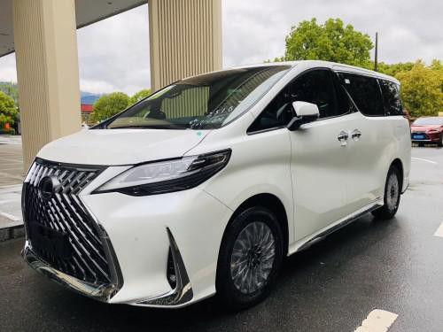 2020款雷克萨斯LM300H MPV界的劳斯莱斯