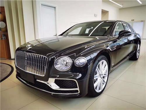 20款宾利飞驰W12飞翼“B”字徽标可点亮