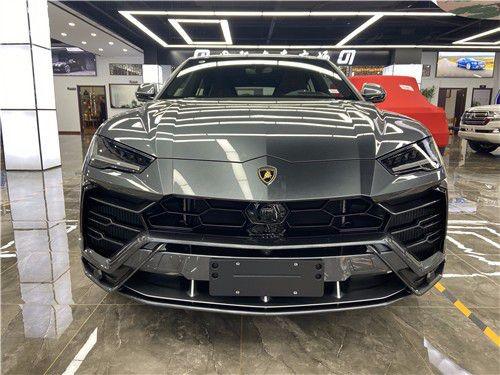 21款兰博基尼Urus拥有鲜明的色彩和个性