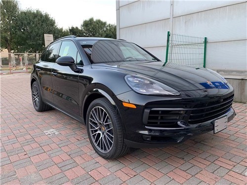 2021款加版保时捷卡宴3.0港口特降优惠