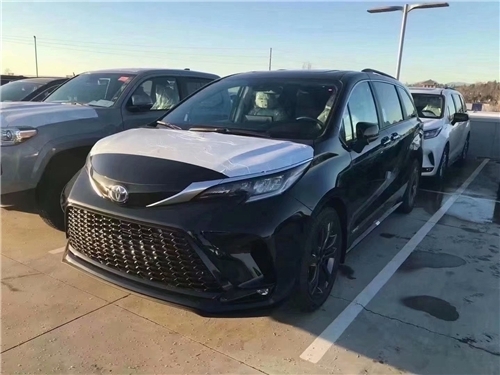 21款丰田塞纳2.5油电 国六现车最新报价