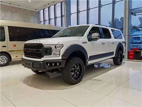 21款福特勇猛者国六现车亲情价豪华内饰