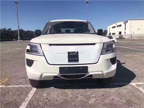 20款日产途乐Y62中东版现车港口低报价