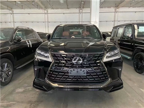 21款雷克萨斯LX570国六现车提车优惠10万