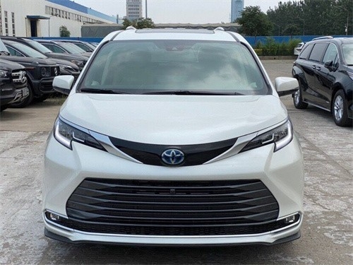 22款丰田塞纳油电混合最新动态超低价售