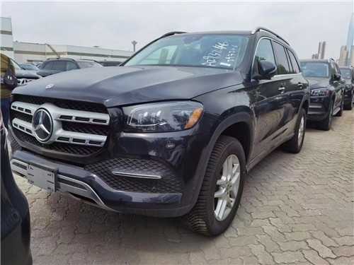 2022款奔驰GLS450真实报价110万提现车