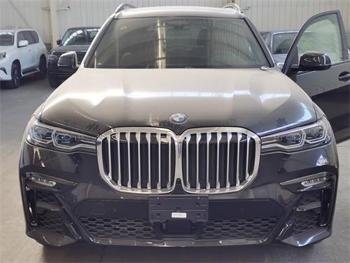 21款加版宝马X7 卓越豪华M运动109万提