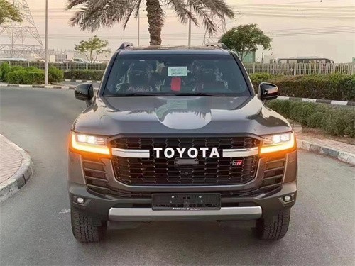 2022款兰德酷路泽LC300VXS高配现车价格