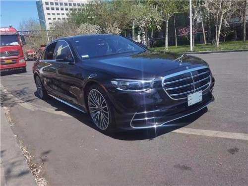 2022款奔驰S500随时提车 天津港优惠多
