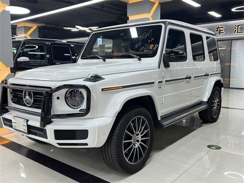 2021款奔驰G550五一现车优惠首付60万