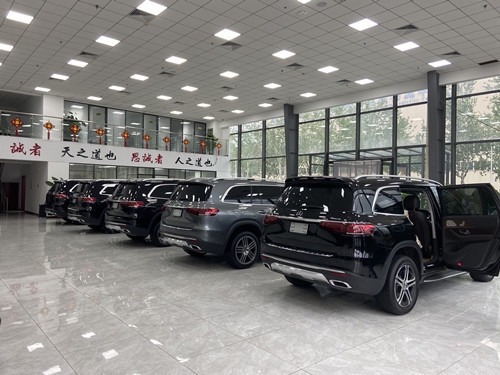 2021款奔驰GLS450售价100万天津让利多