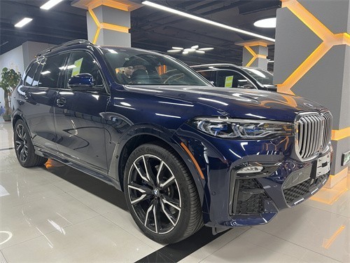 2022款宝马X7现车88万比当地购车还便宜