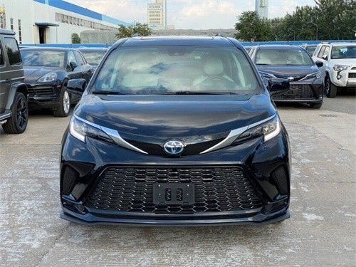 2021款丰田塞纳2.5混动四驱现车48万起