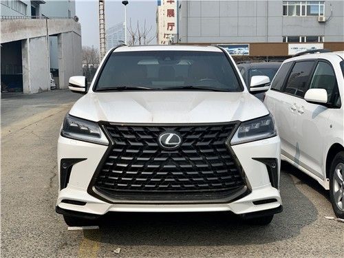 2021款雷克萨斯LX570中东版特价180万