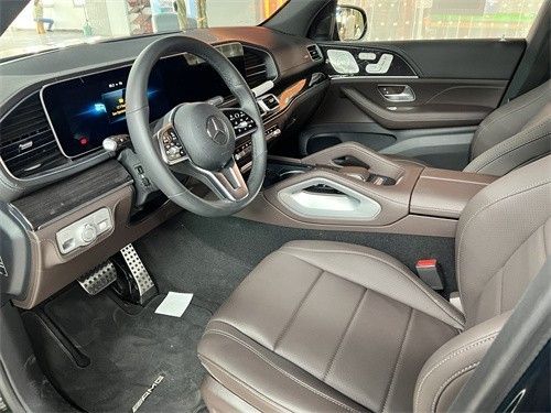 2022款奔驰GLS450首付30万新车提回家