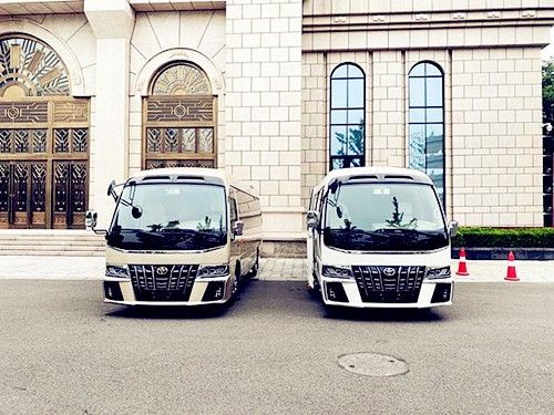 丰田考斯特8座报价新款豪华版12座现车