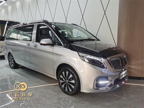 奔驰威霆商务车 定制现车内饰图片