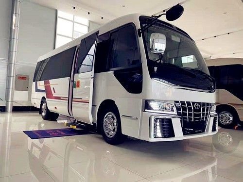 丰田考斯特12座价格改装特别内饰现车