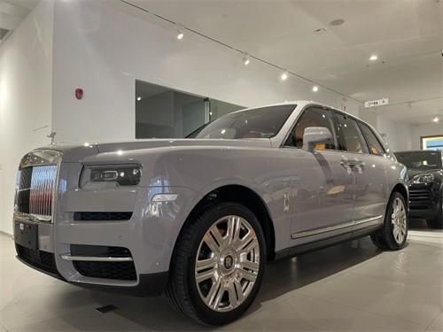 2022款劳斯莱斯库里南四座版心动特惠价