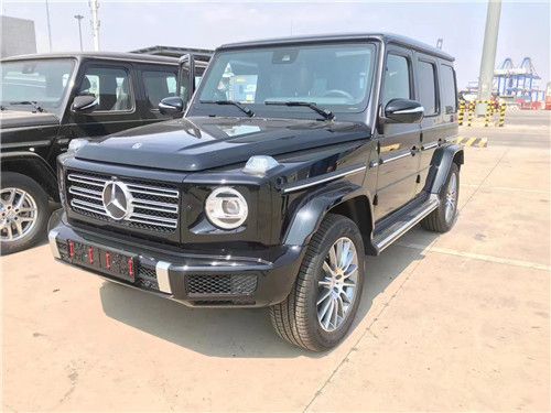 2022款奔驰G350D凌空飞渡尽情驰骋