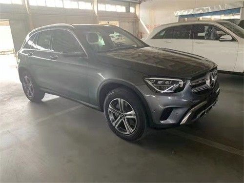 2022款奔驰GLC300四驱进口现车价格40万