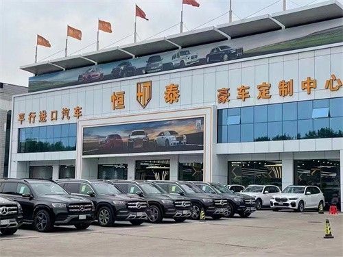 奔驰GLE450天津港现车实拍 82万售全国