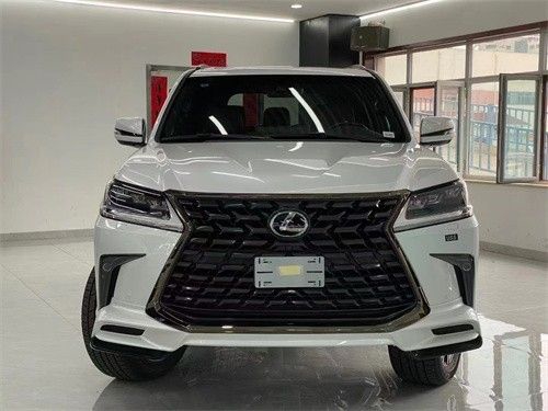 2021款雷克萨斯LX570绝版SUV让利170万起