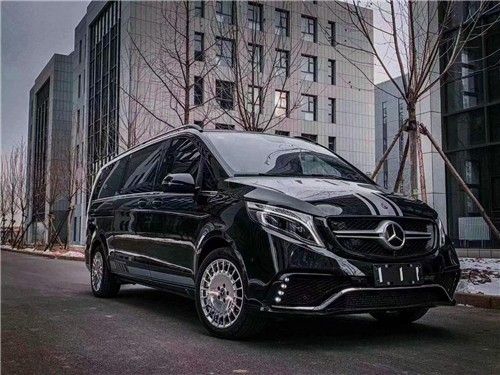 奔驰V260L商务车改装七座家庭出行用车