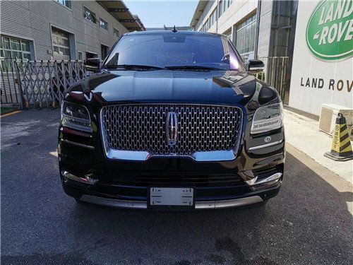 2022款林肯领航员完美无瑕的一款SUV