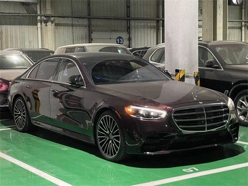 2022款奔驰S500现车最新价格120万参数