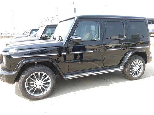 2022款奔驰G350D配置丰富越野性能强大