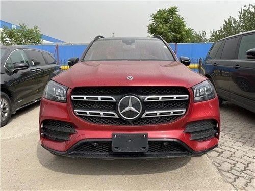 2022款奔驰GLS450 特选红色珍珠漆105万