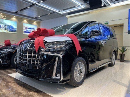 2023款天津港丰田埃尔法现车大力度优惠